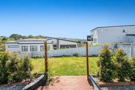 Photo of property in 4 Tendril Court, Orewa, 0931