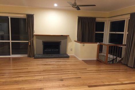 Photo of property in 2/26 Coroglen Avenue, Birkenhead, Auckland, 0626