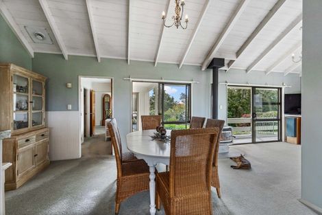 Photo of property in 167 Anderson Road, Helensville, 0875