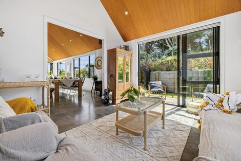 Photo of property in 49rb Oceana Drive, Welcome Bay, Tauranga, 3175