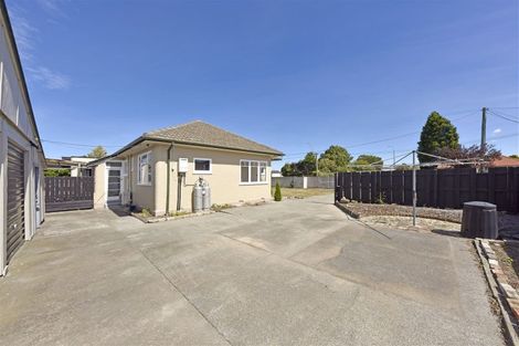 Photo of property in 84 Racecourse Road, Sockburn, Christchurch, 8042