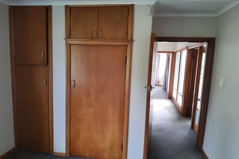 Photo of property in 73 Mills Road, Brooklyn, Wellington, 6021