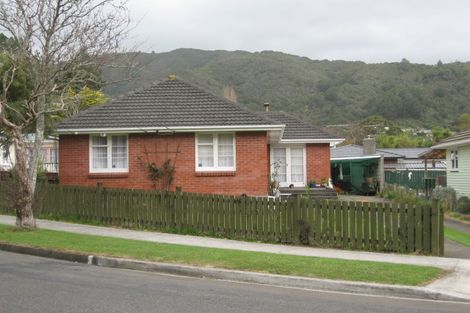 Photo of property in 12 Lowry Crescent, Stokes Valley, Lower Hutt, 5019
