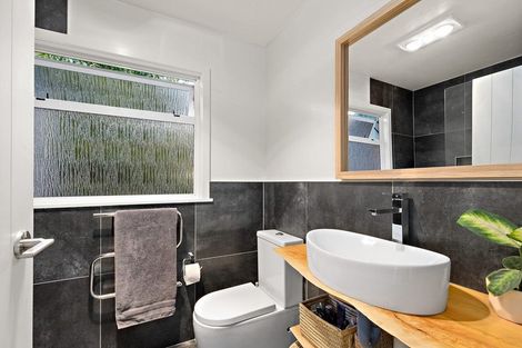 Photo of property in 24 Woodside Road, Massey, Auckland, 0614