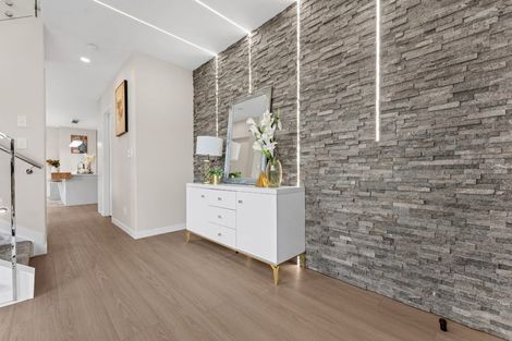 Photo of property in 22 Black Shed Road, Flat Bush, Auckland, 2019