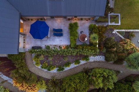 Photo of property in 5 Hollyhock Lane, Wanaka, 9305