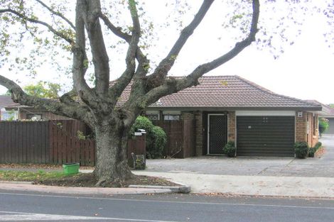 Photo of property in 2/15 Lupton Road, Manurewa, Auckland, 2102