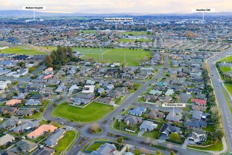 Photo of property in 5 Chancery Close, Hamilton East, Hamilton, 3216