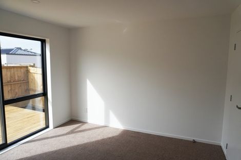 Photo of property in 28 Waihou Crescent, Albany Heights, Auckland, 0632