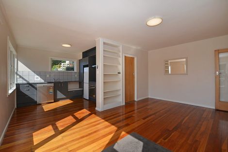 Photo of property in 94 Grafton Road, Roseneath, Wellington, 6011