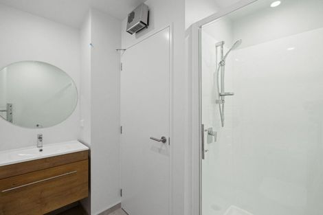 Photo of property in 6/43 New Brighton Road, Shirley, Christchurch, 8061