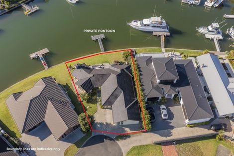 Photo of property in 10 Kelly Place, Whitianga, 3510