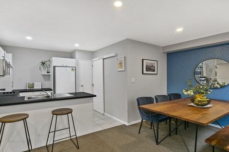 Photo of property in 2/25 Hollies Crescent, Johnsonville, Wellington, 6037