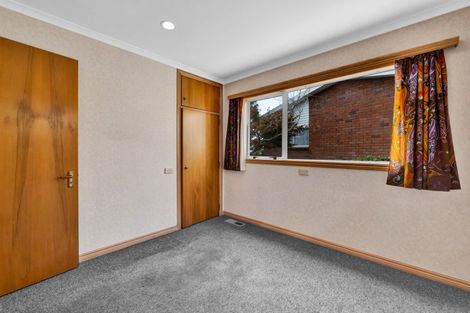 Photo of property in 64 Waiwaka Terrace, Strandon, New Plymouth, 4312