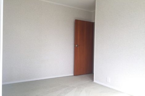 Photo of property in 12 Bridgens Avenue, Te Atatu Peninsula, Auckland, 0610