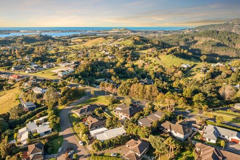 Photo of property in 132r Waikite Road, Welcome Bay, Tauranga, 3175