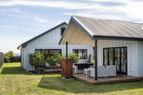 Photo of property in 23 Rich Rise, Havelock North, 4130