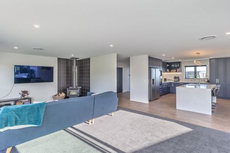 Photo of property in 28 Oriwa Lane, Levin, 5571
