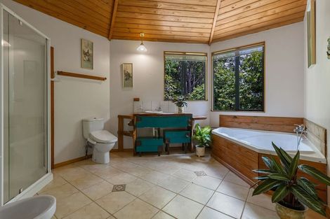Photo of property in 32 Abergeldie Way, Cambridge, 3434