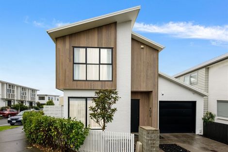 Photo of property in 20 Kanuka Road, Hobsonville, Auckland, 0616