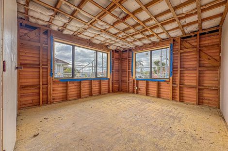 Photo of property in 1 Natalie Place, Otara, Auckland, 2023