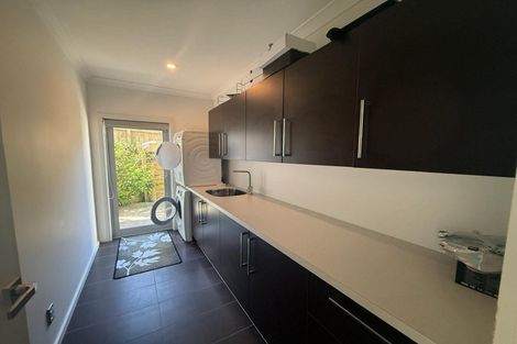 Photo of property in 118 Navigation Drive, Whitby, Porirua, 5024