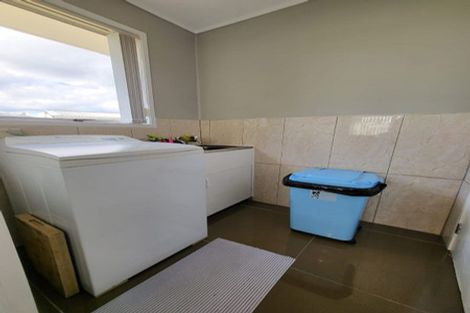 Photo of property in 58 Sharland Avenue, Manurewa, Auckland, 2102