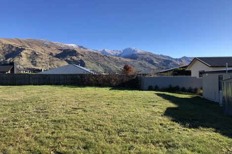 Photo of property in 4 Alpha Close, Wanaka, 9305