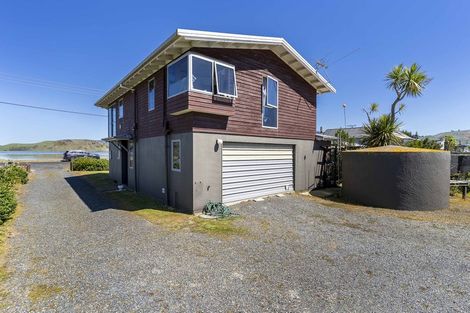 Photo of property in 48 Tidewater Drive, Lower Portobello, Dunedin, 9077