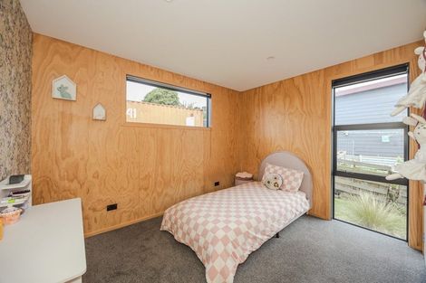 Photo of property in 13 Semple Street, Kakanui, Oamaru, 9495