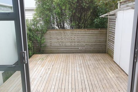 Photo of property in 10/32u Dr Taylor Terrace, Johnsonville, Wellington, 6037