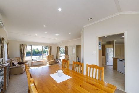 Photo of property in 5 Wilson Street, Bulls, 4818
