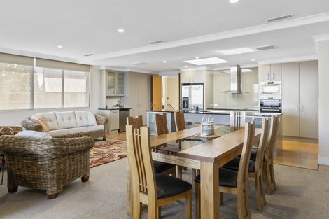 Photo of property in 88 Lake Terrace, Taupo, 3330