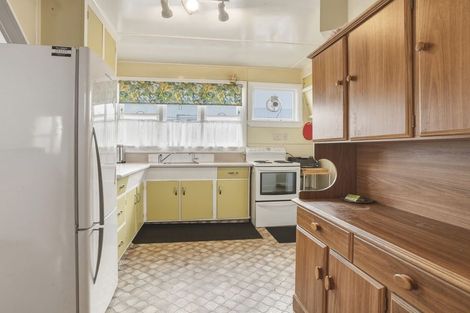Photo of property in 21 Bradshaw Street, South Dunedin, Dunedin, 9012