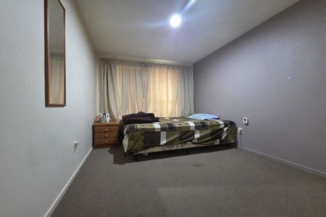 Photo of property in 17a Thistledown Place, Woolston, Christchurch, 8062