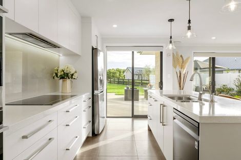 Photo of property in 23 Mike Smith Drive, Cambridge, 3434