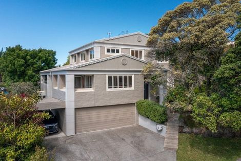 Photo of property in 38 Saddleback Rise, Murrays Bay, Auckland, 0630