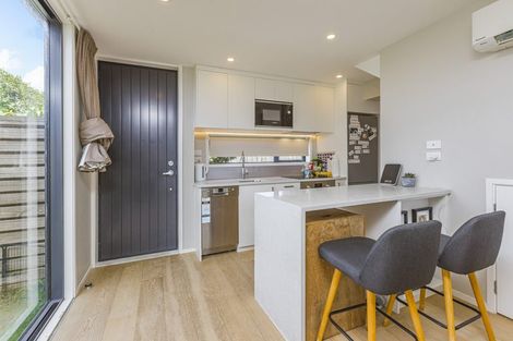 Photo of property in 52 Koro Lane, Mangere Bridge, Auckland, 2022