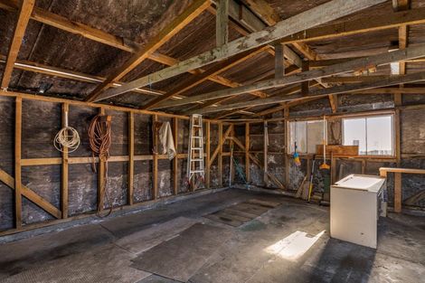 Photo of property in 124 Weraroa Road, Waverley, 4510