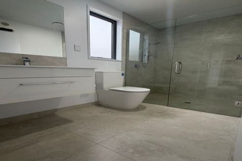 Photo of property in 206a Racecourse Road, Sockburn, Christchurch, 8042