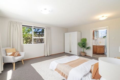 Photo of property in 89 Oakhampton Street, Hornby, Christchurch, 8042