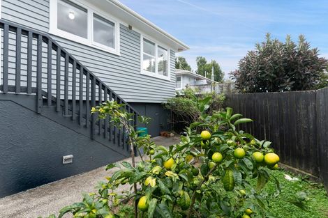 Photo of property in 216a Sturges Road, Henderson, Auckland, 0612