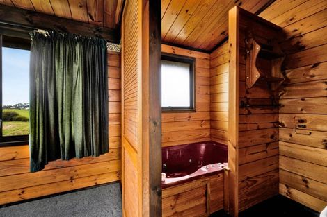 Photo of property in 11 Warwick Road, Stratford, 4332