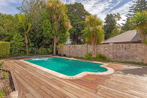 Photo of property in 3a Owen Road, Inner Kaiti, Gisborne, 4010