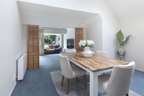 Photo of property in 443 Avonhead Road, Avonhead, Christchurch, 8042