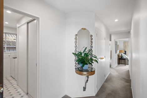 Photo of property in 2/15 Withells Road, Avonhead, Christchurch, 8042