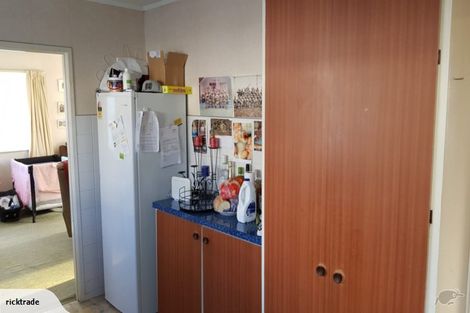 Photo of property in 1/5 Grove Road, Papakura, 2110