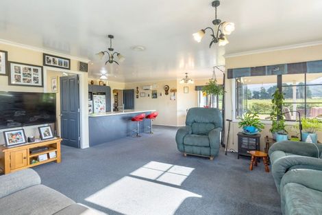 Photo of property in 62 Thomas Road, Carrington, Carterton, 5791