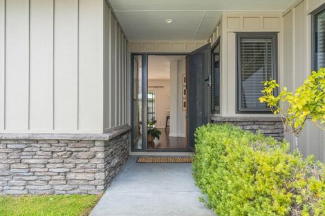 Photo of property in 8 Ernest Kemp Rise, Wharewaka, Taupo, 3330