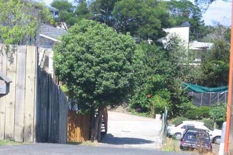 Photo of property in 2/218 Manuka Road, Bayview, Auckland, 0629